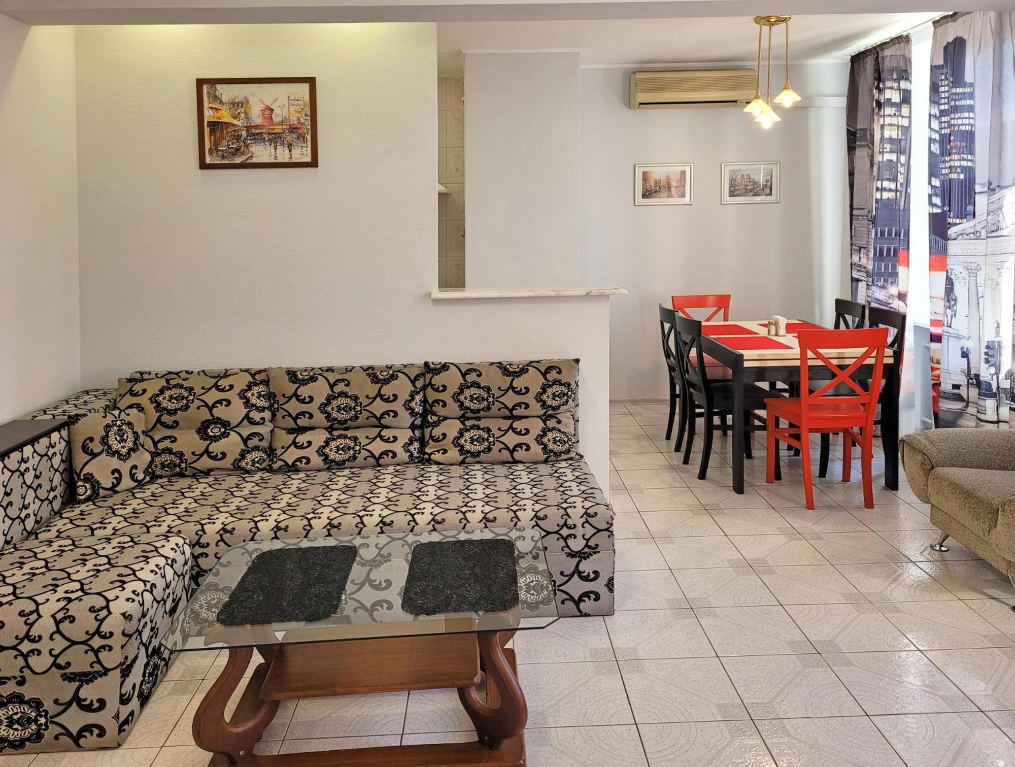 Home Hotel Apartments On Khreshchatyk Area Kiev Bagian luar foto