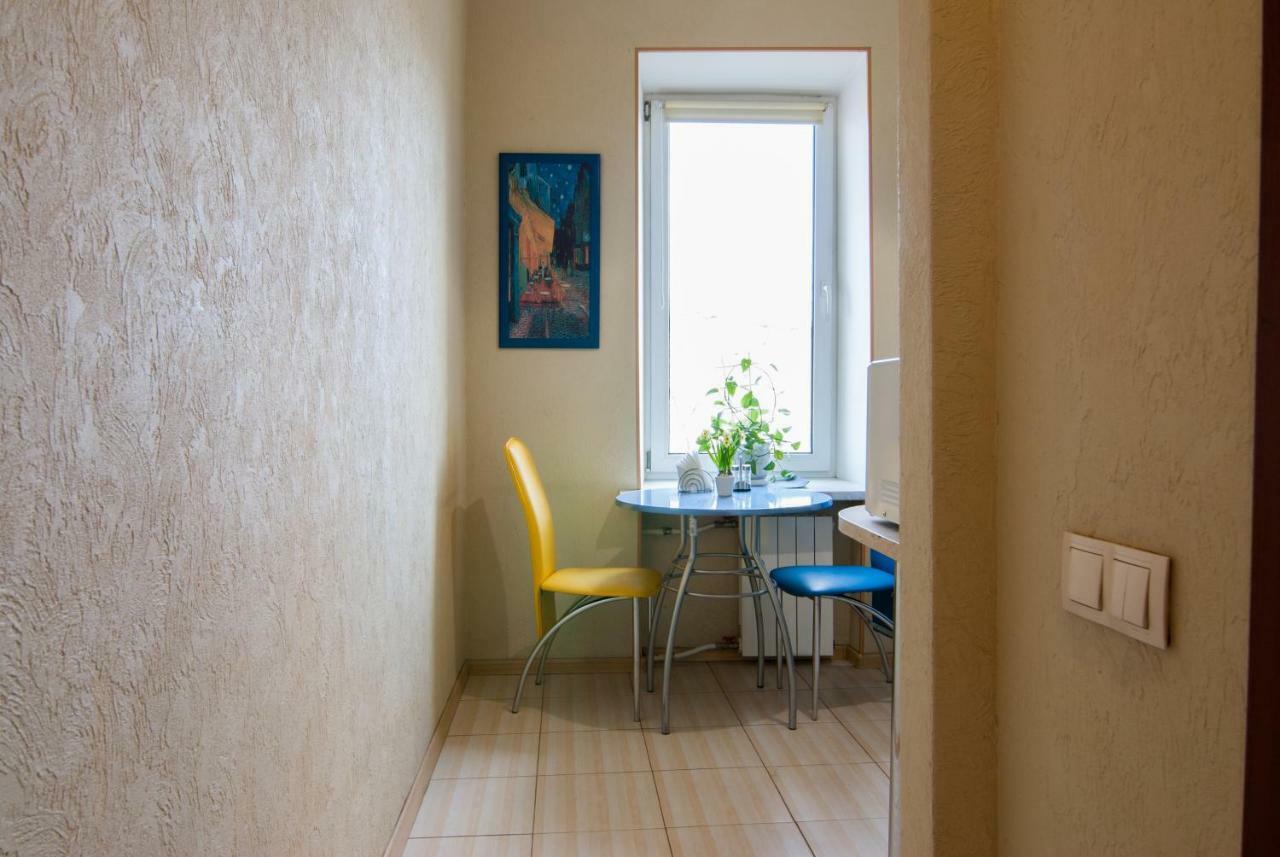 Home Hotel Apartments On Khreshchatyk Area Kiev Bagian luar foto